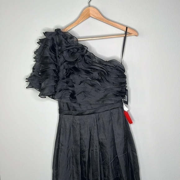 Ieena for Mac Duggal 26527 Ruffle Layered One Shoulder Gown in Black Size 6 NWT! - Picture 11 of 13